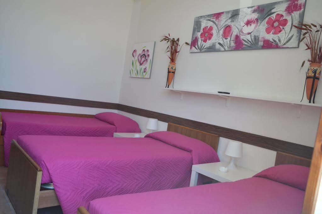 Albergo Ollolai Civitavecchia Exterior foto